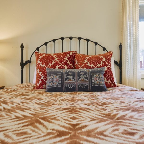 Casa Bedroom 2-1
